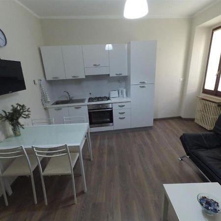 Verbania Centro Storico 2 Camere Luaran gambar