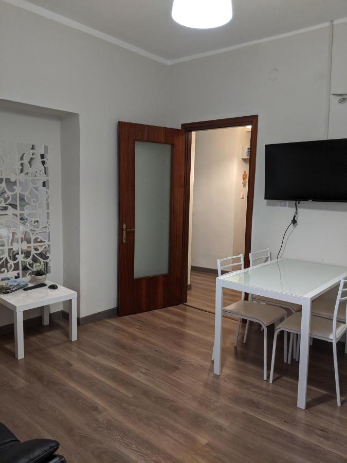 Verbania Centro Storico 2 Camere Luaran gambar